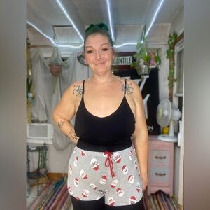 Jingle & Joy Grey Santa Lightweight shorts Size Medium